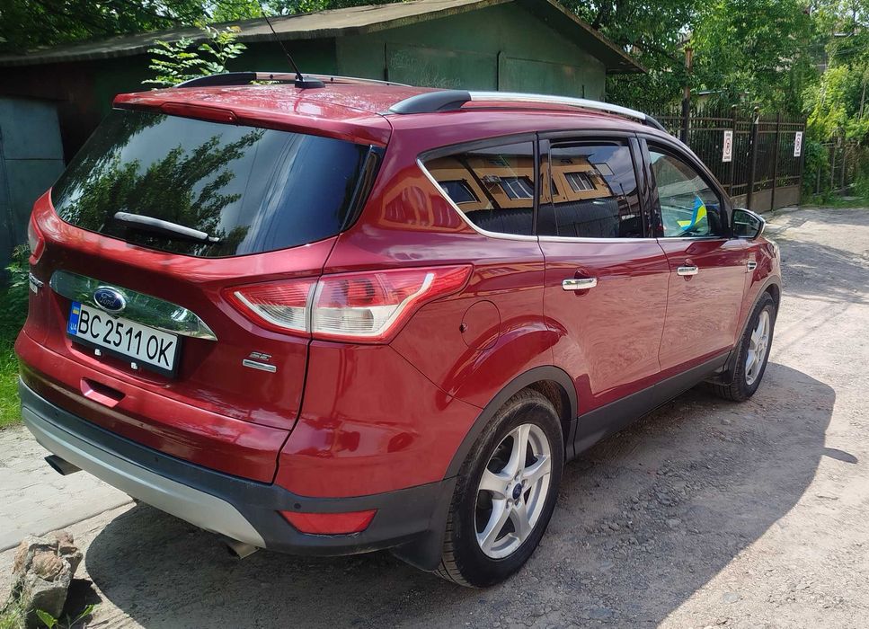 Продам Ford Escape