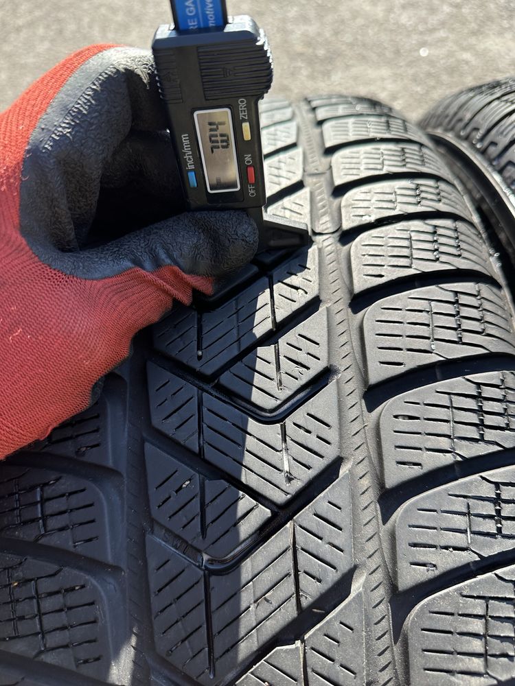 Opony zimowe 235/65R17 Pirelli Scorpion Winrer