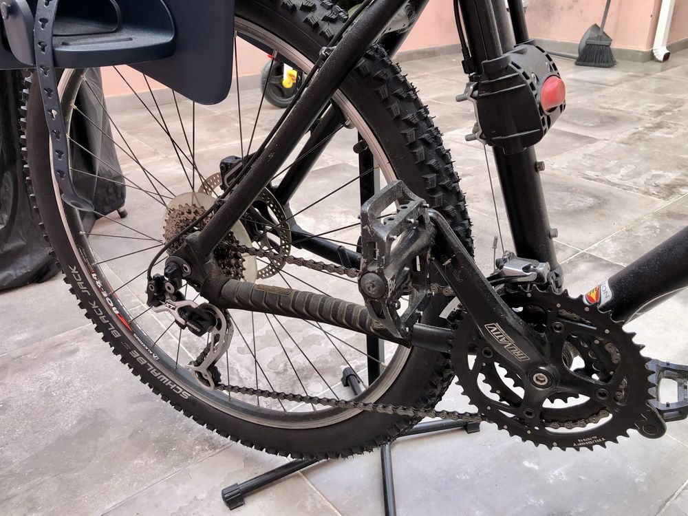 Bicicleta BTT montanha - Cove Stiffee FR  hardtail com pouco uso