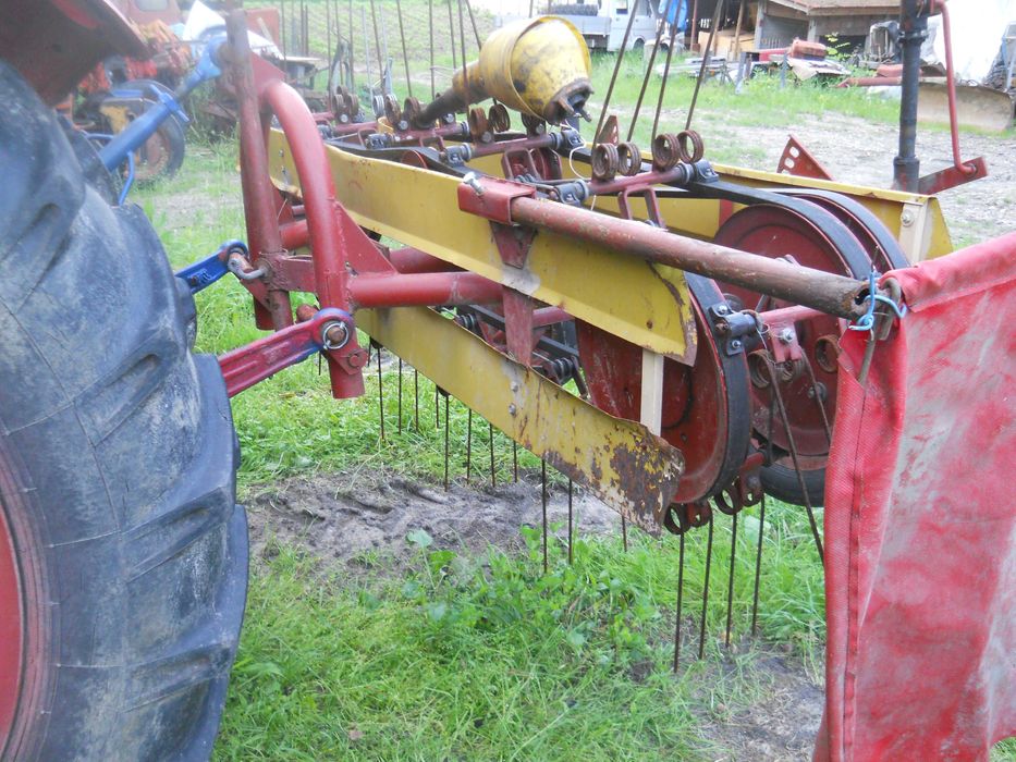 Przetrząsarka do siana