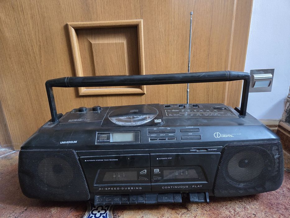 Radio universum ctr4601
