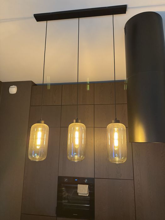 Potrójna lampa wisząca szklane klosze