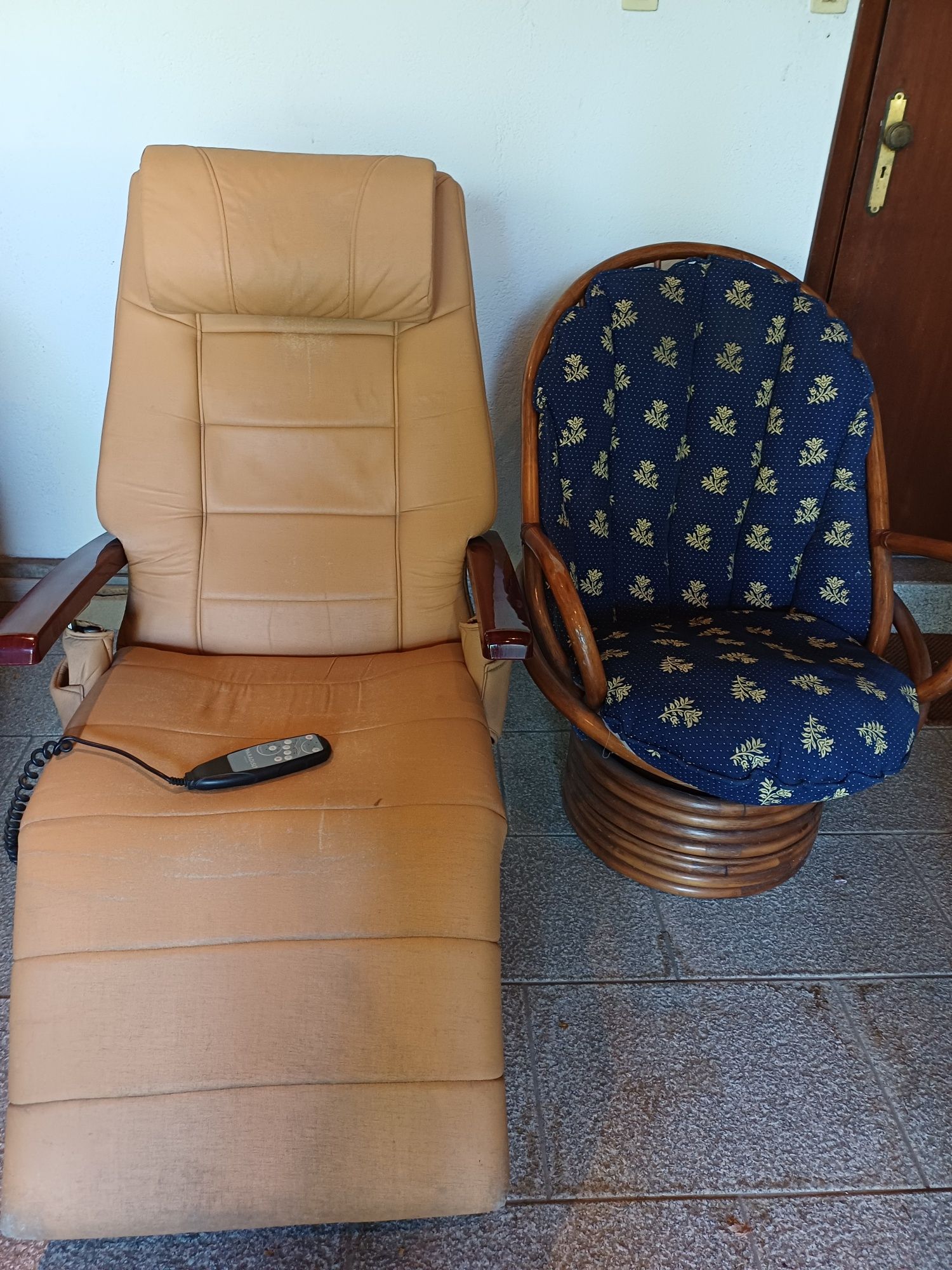 Cadeirão, cadeira de massagem com comando
