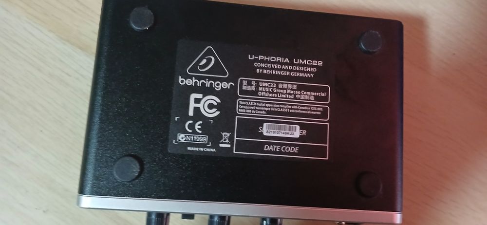 Звукова карта behringer u-phoria UMC-22