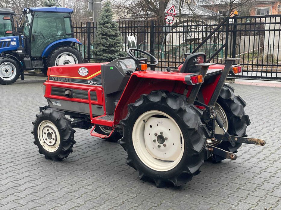 Yanmar F215 Японський Міні-Трактор