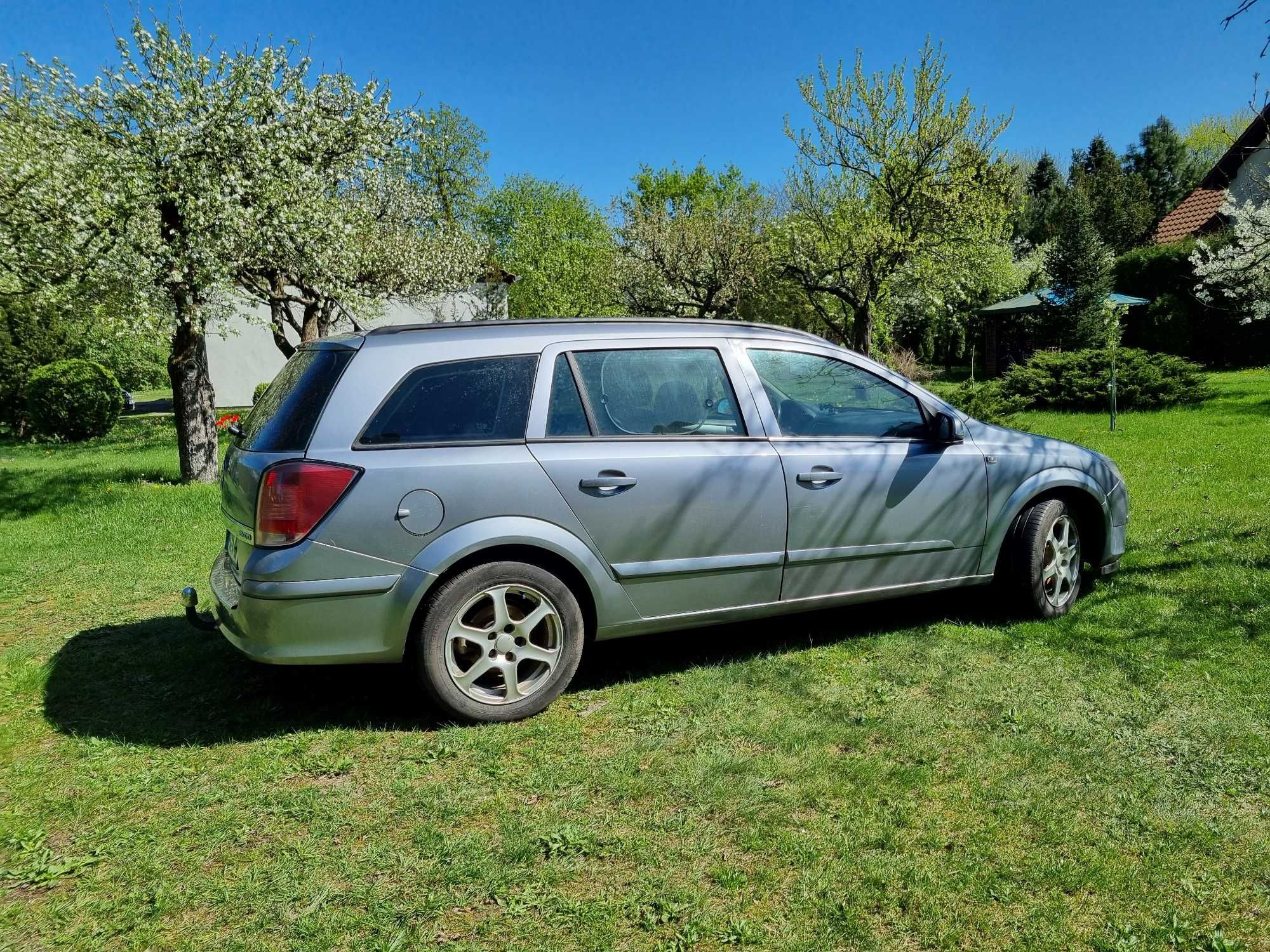 Opel Astra H 1.9 CDTi 2006r 120KM