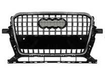 Центральна решітка AUDI Q5 (8R), 06.2012 - 09.2016 PAD07033G