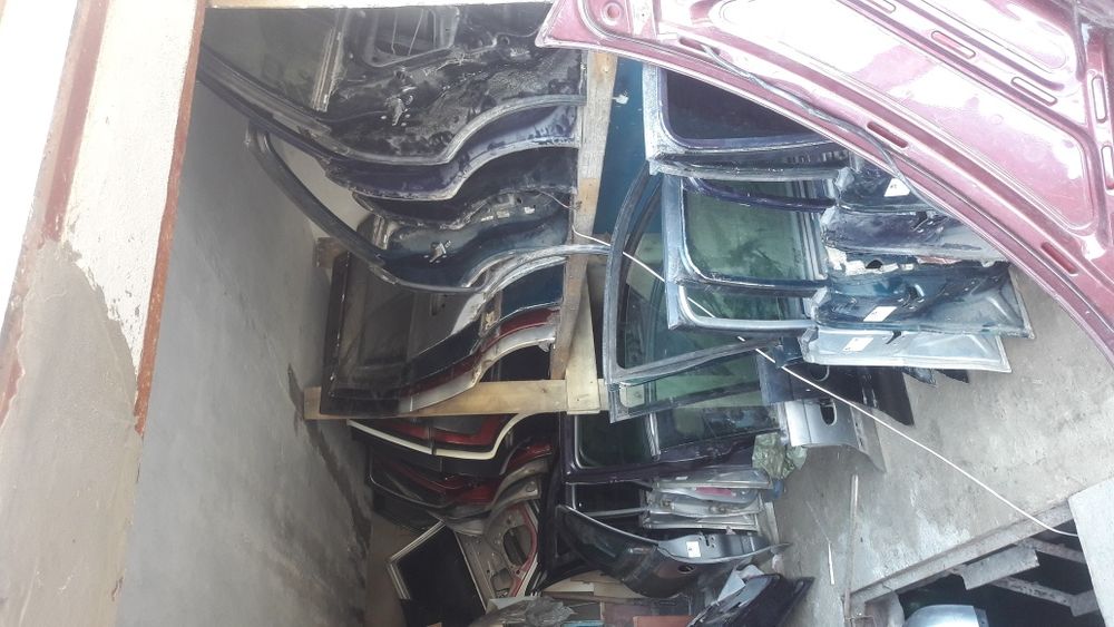 Двері двери опель opel передні задні ліві праві вектра астра зафіра