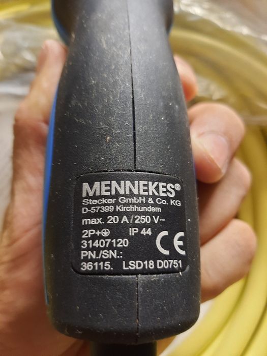 Cabo MENEKES tipo 2