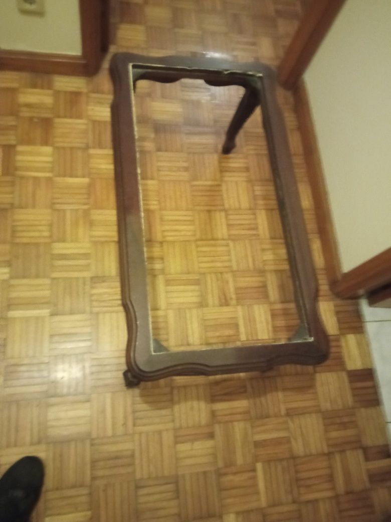 Mesa de centro sem pedra