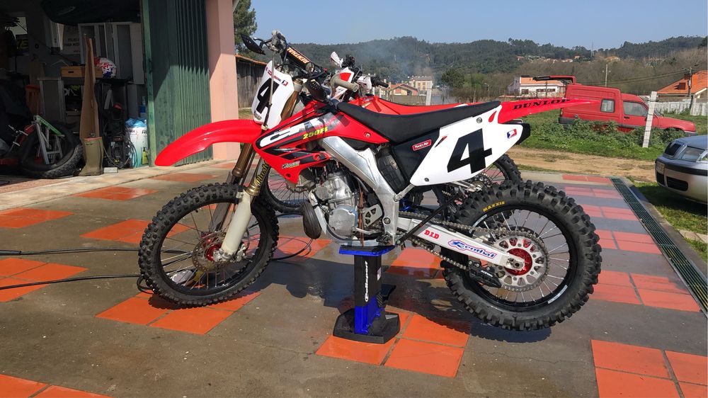 Honda cr 250 RC valve