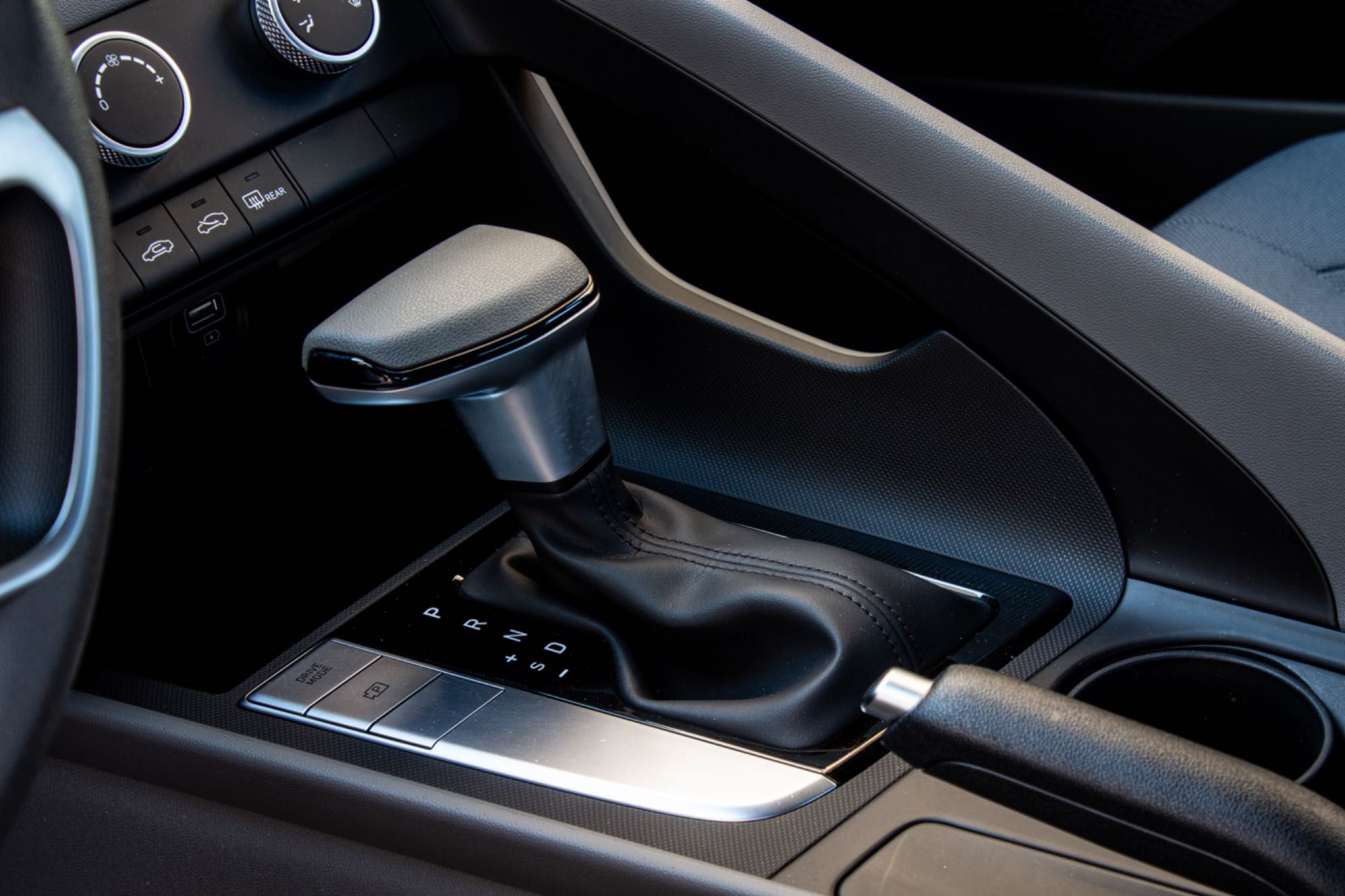 Hyundai Elantra 2022 2.0 MPI AT