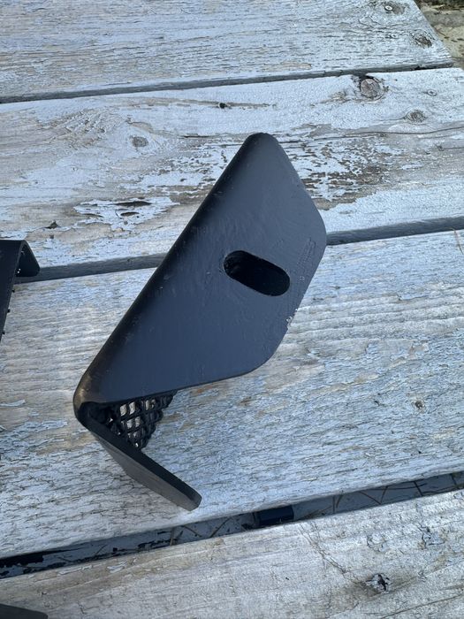 Stopnie metalowe do maszyny uniwersalne