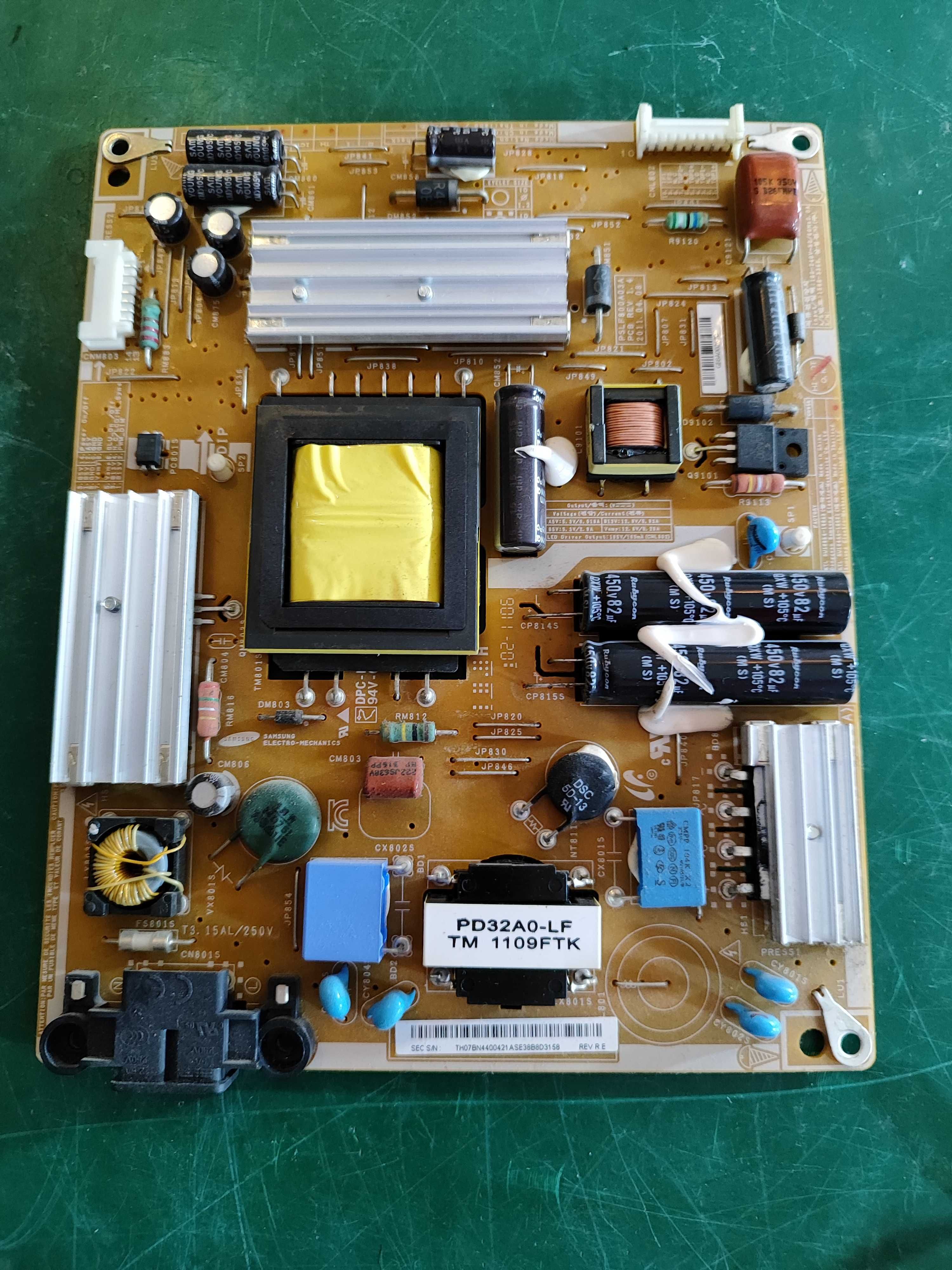 Плати від телевізора Samsung UE32D4000NW