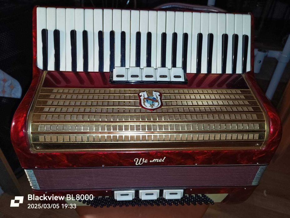 Акордеон Weltmeister