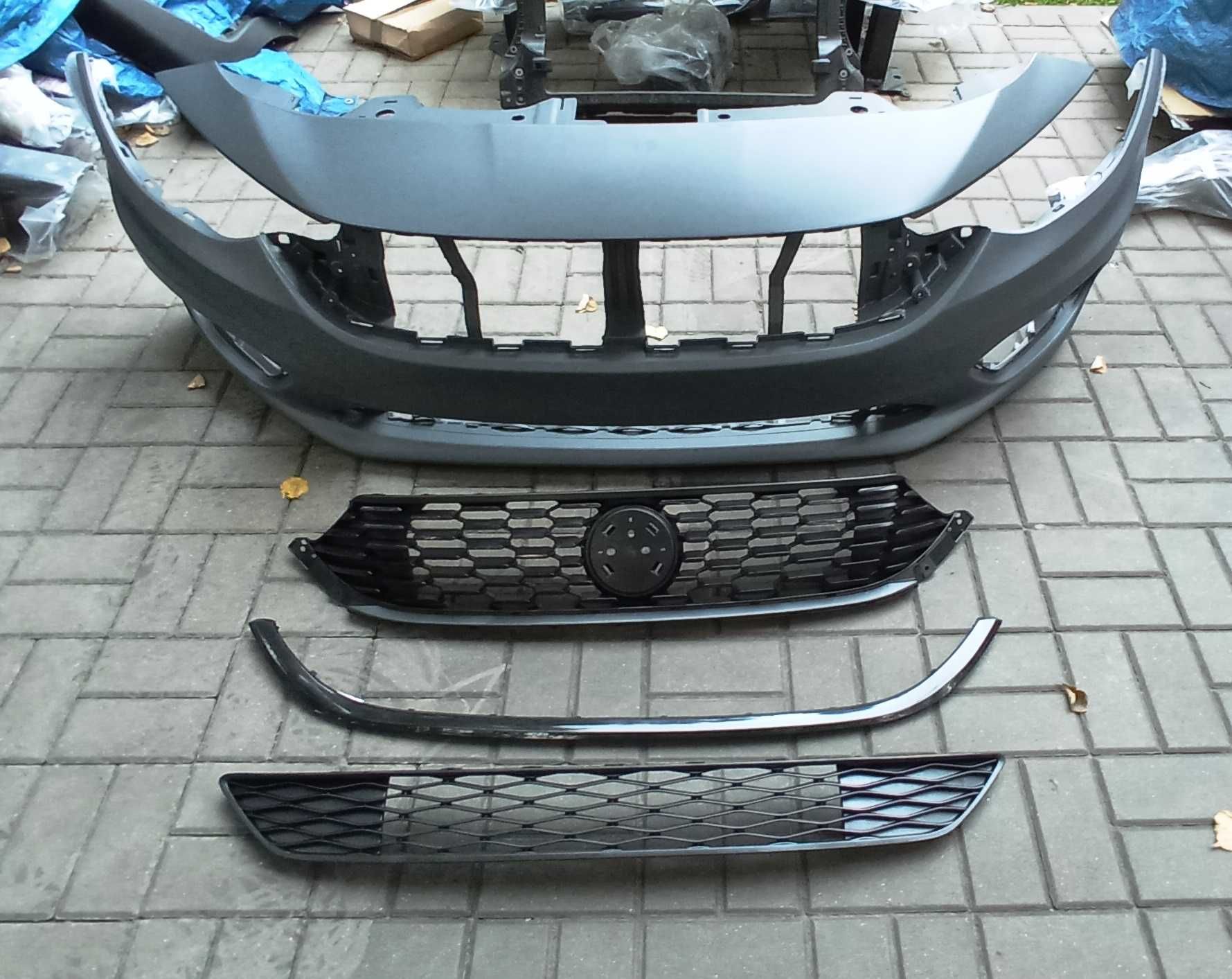 FIAT TIPO II zderzak + grill + kratka + listwa