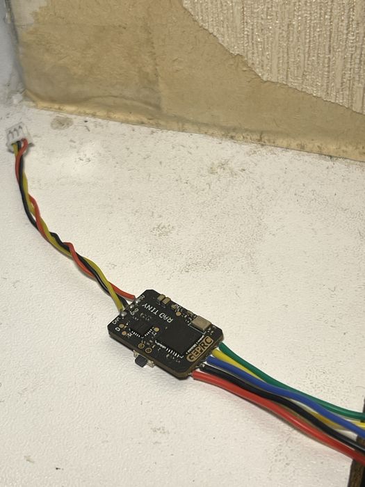 Камера caddx ant и передатчик geprc rad tiny vtx 5v 25-200-400