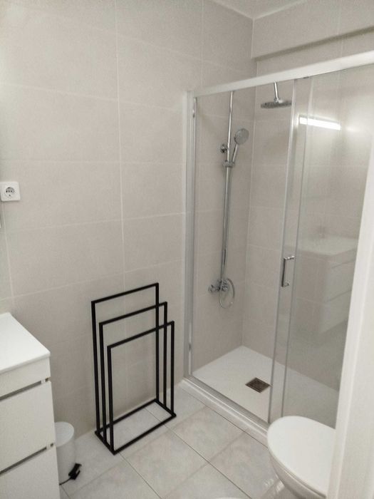 Arrenda-se - Quarto - Horta das Figueiras - Évora