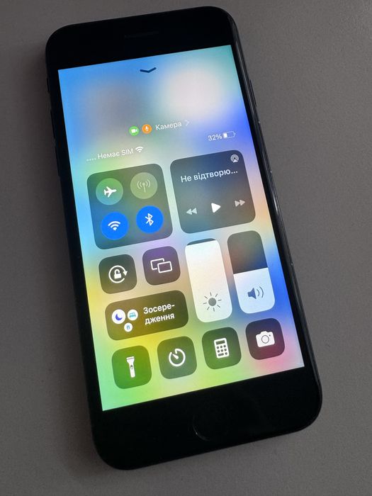 Айфон SE