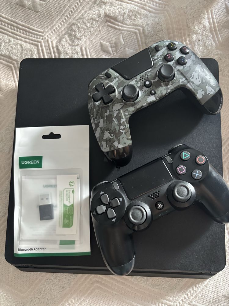 PS4 (PlayStation 4) 500GB - Preto