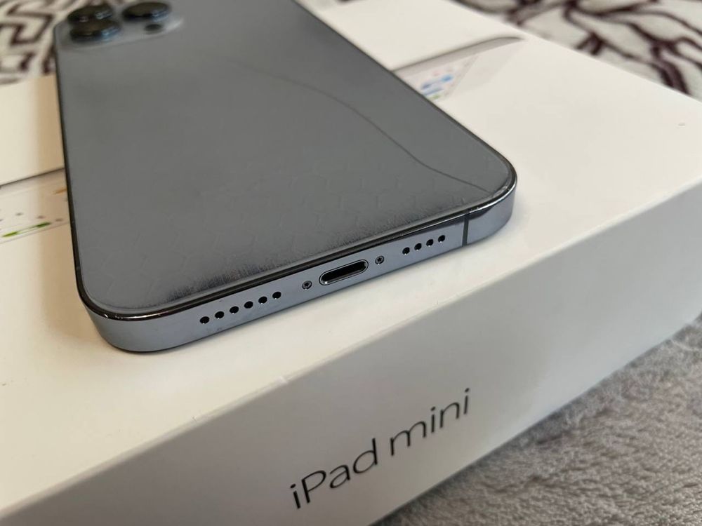 iPhone 13 pro max 128 neverlouk