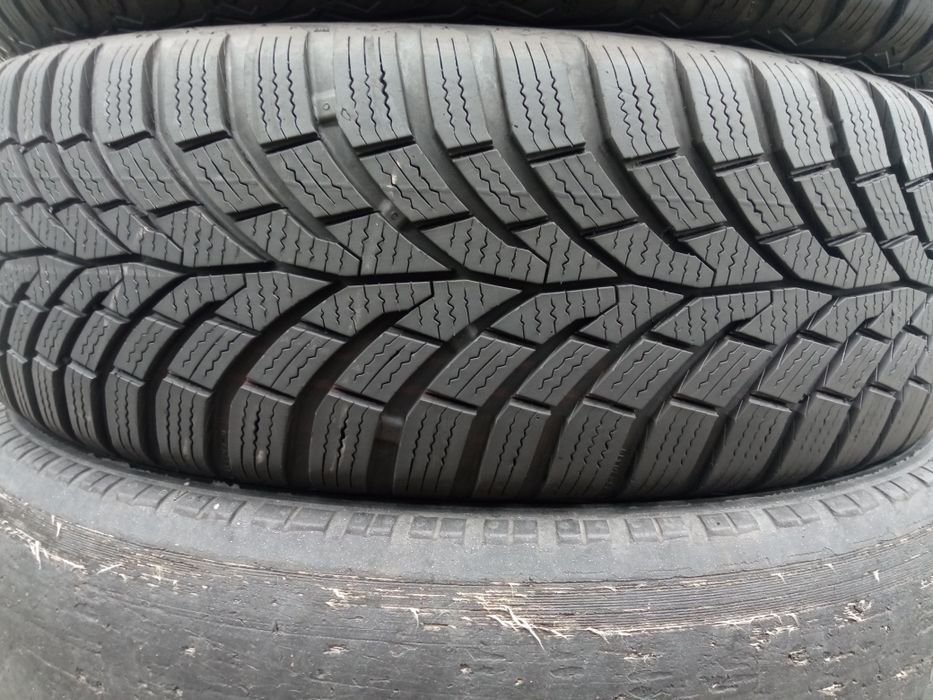 Зима! 195/65R15 Continental 22год состояние новых