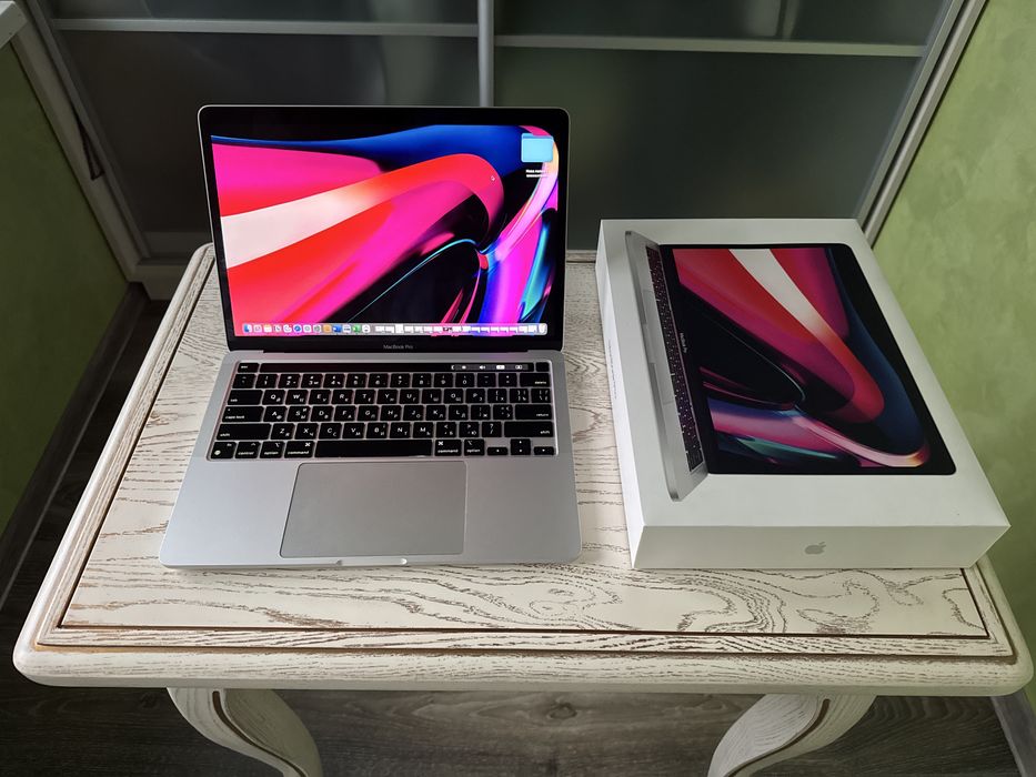 MacBook Pro 13" M1 256 GB Silver (Ідеальний стан)