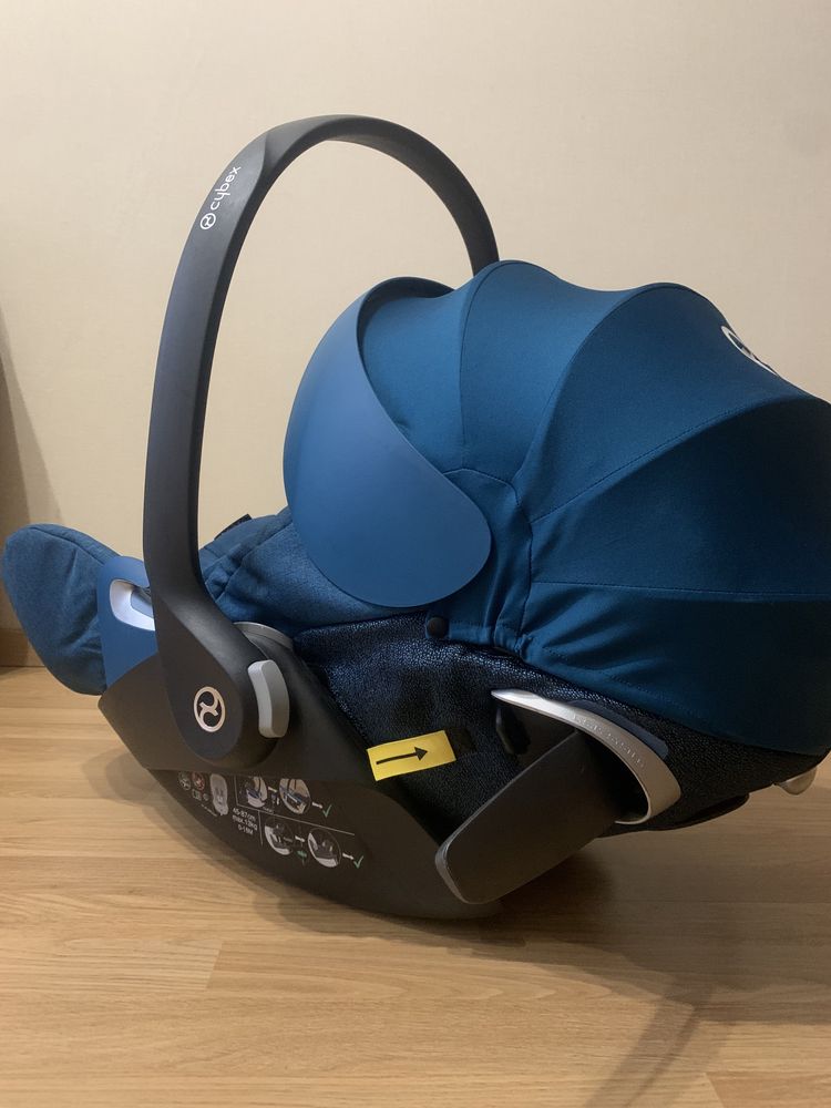 Автокрісло cybex cloud Z i-Size Mountain Blue Сайбекс