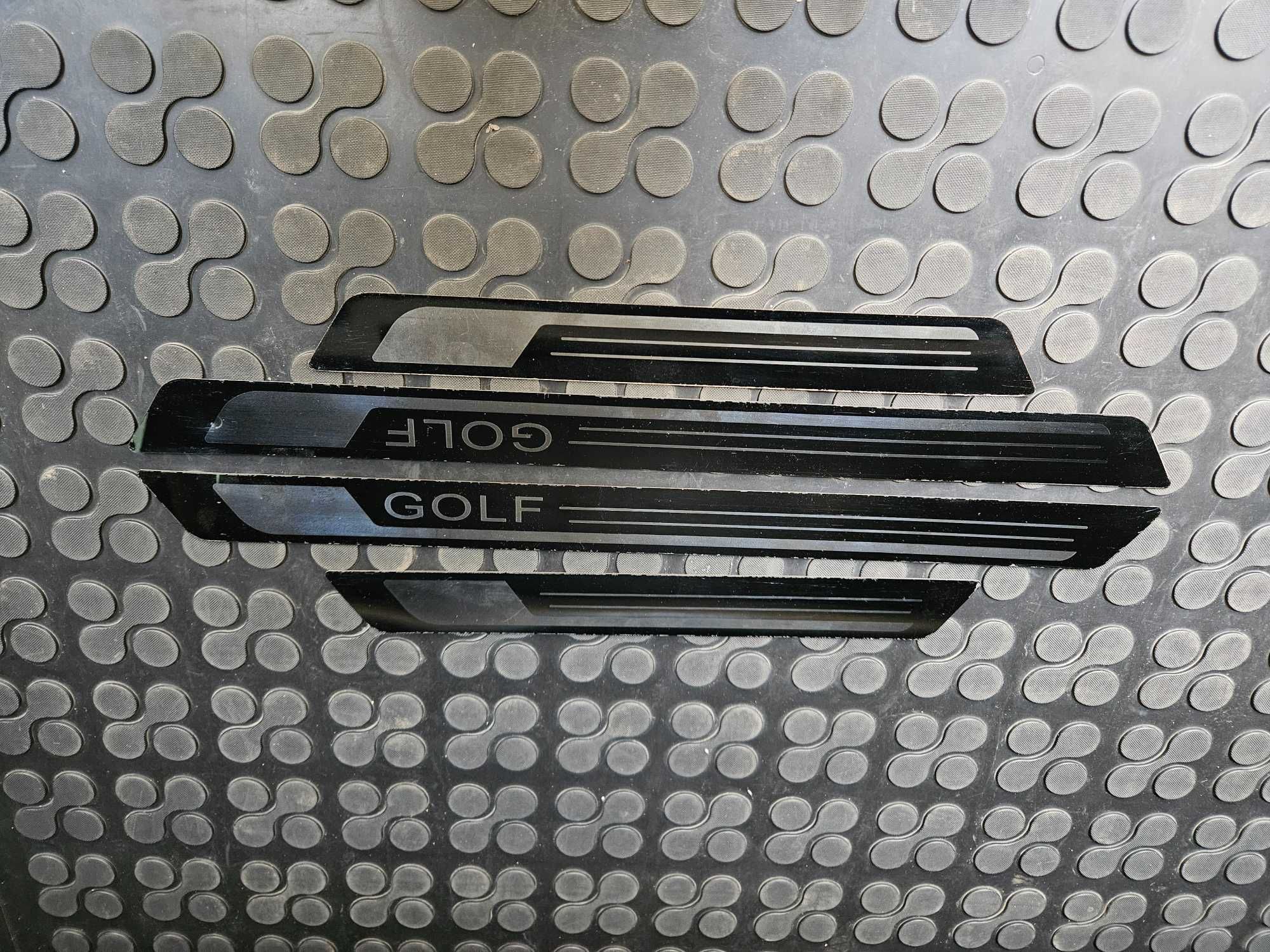 Накладки на пороги VW Golf 6 , 7