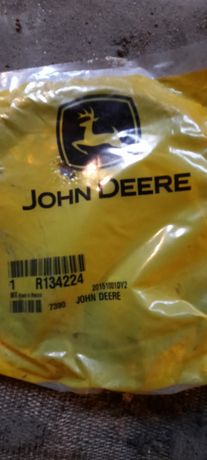 Кольцо John Deere R134224
