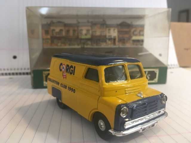 Bedford CA Van - Corgi Collector Club 1990 - esc.1/43 como Novo