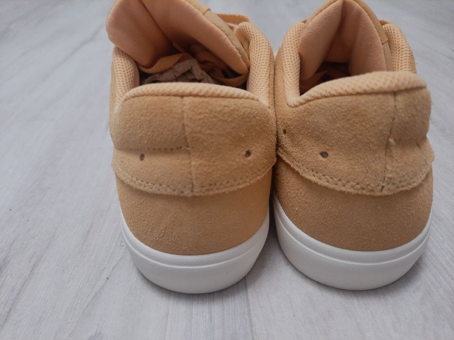 Оригінальні чоловічі кросівки AIR JORDAN SERIES BROWN DN1856-200