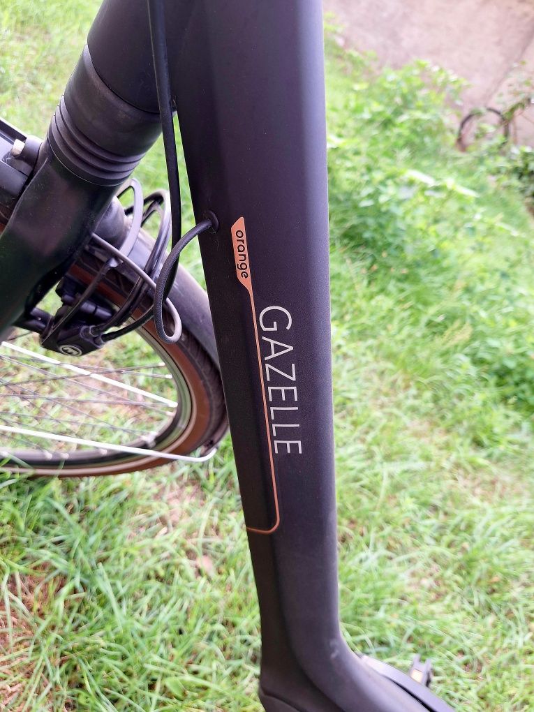 Gazelle C8 Orange 400W elektryk
