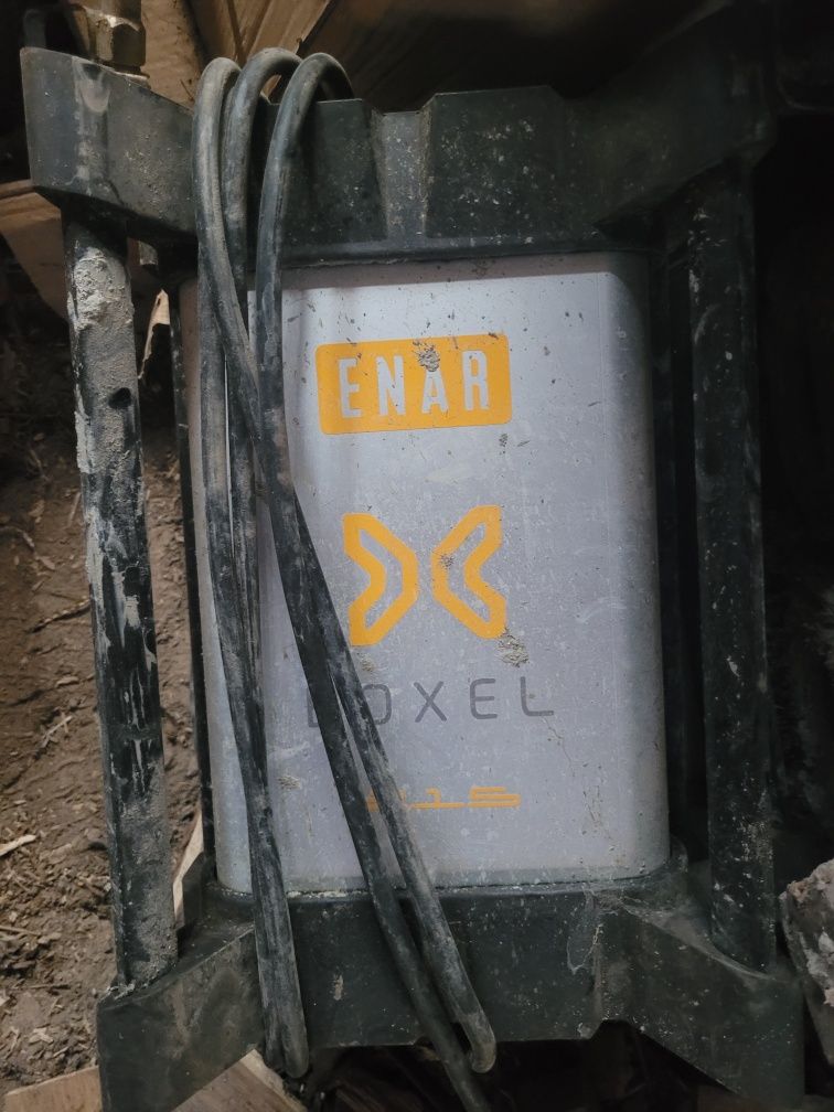 Вібратор ENAR boxel