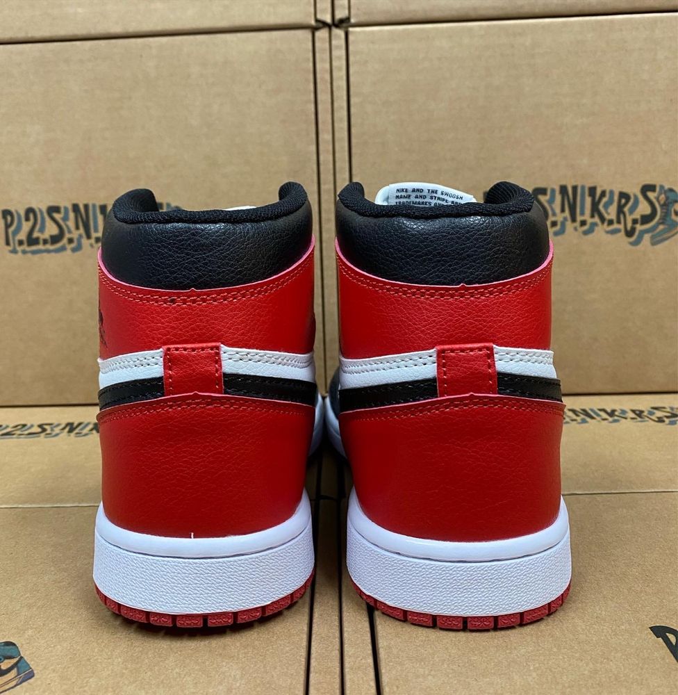 Jordan 1 Black Toe