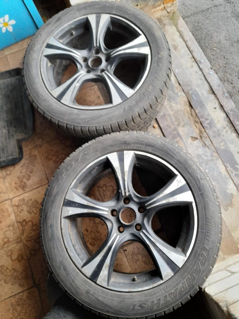 Резина зимня 225/55 R18