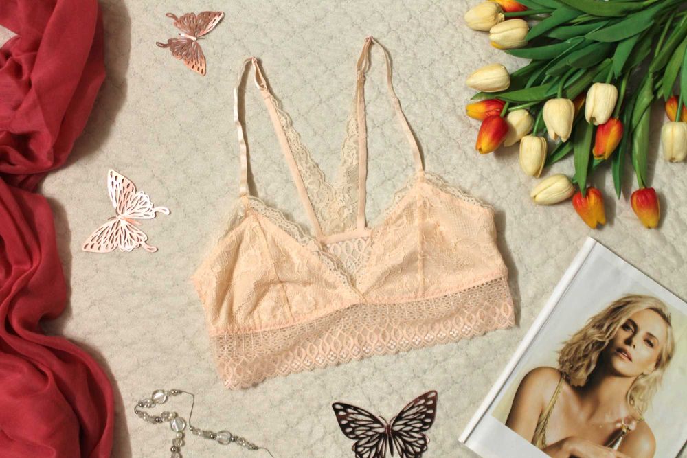 Secret Possessions Brzoskwiniowy Top Koronka Ażurowy Miękki Biustonosz