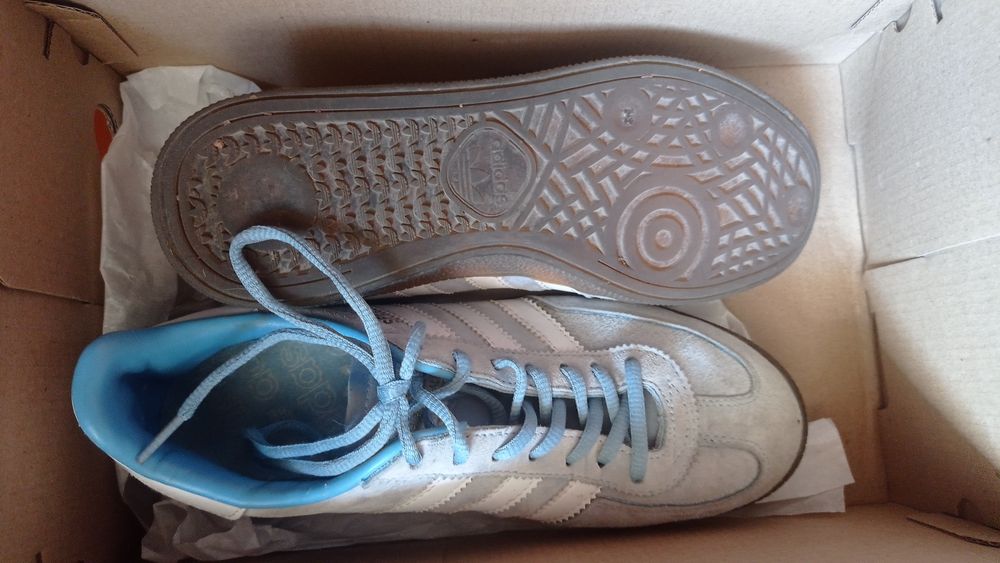 Кросівки adidas spezial