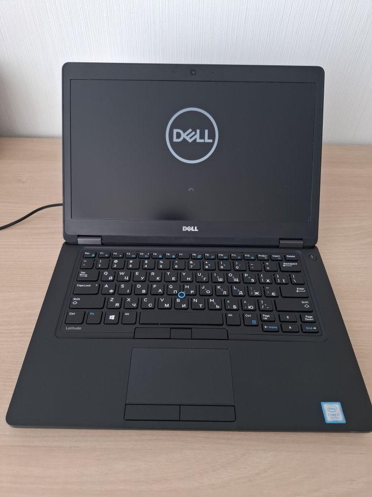 Ноутбук DELL 5480 14" intel i7-7600U ОЗУ 16 GB DDR4 128 GB SSD M2