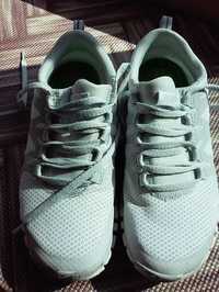 Ténis Nike, novos, brancos, alta qualidade T40 promoção