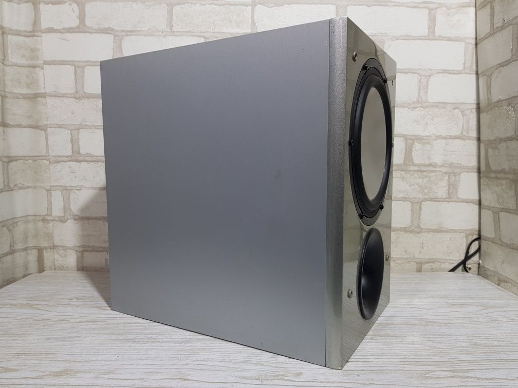 Активний сабвуфер ELAC SUB 111.2, потужність 100 Вт, б/у з Німеччини