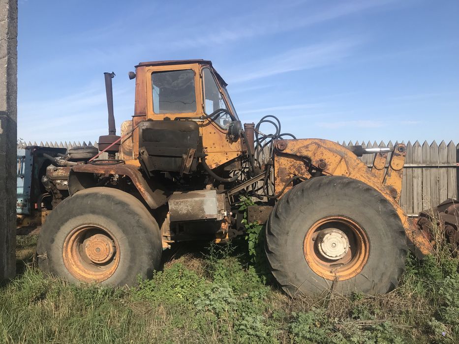 Продам трактор Т-156