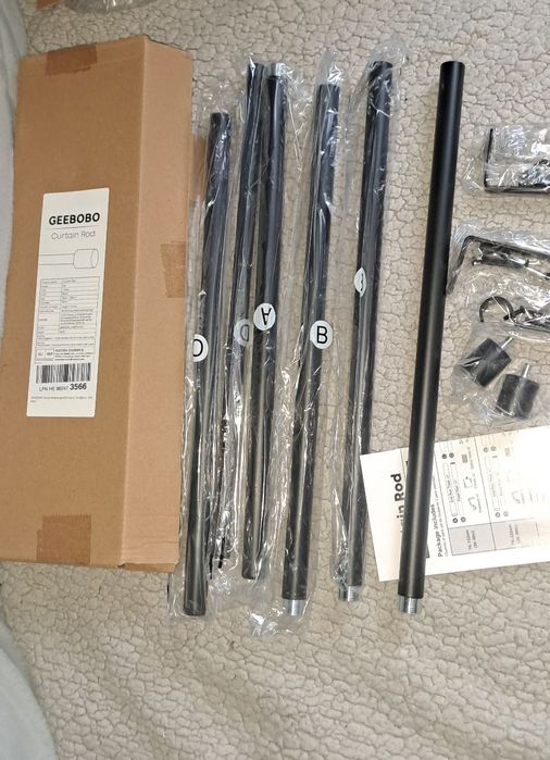 Karnisz czarny mat nowy