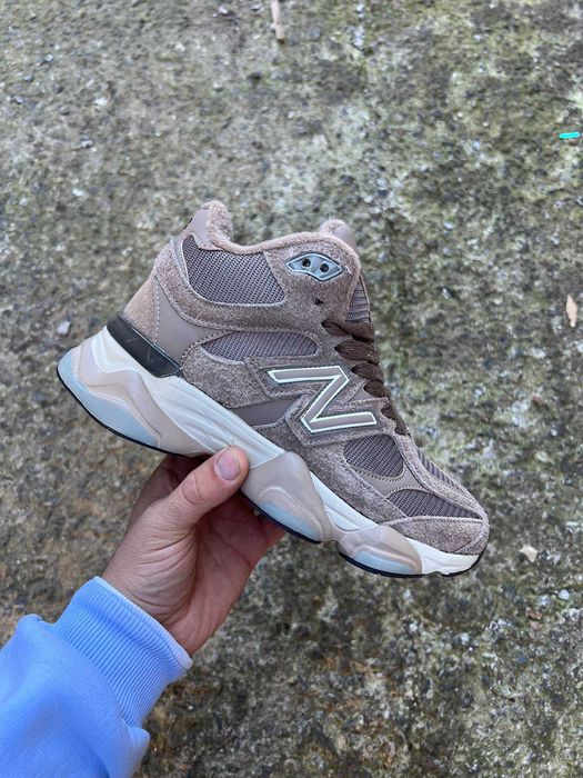 Жіночі зимові кросівки New Balance 9060 Brown (з хутром) Ar51720