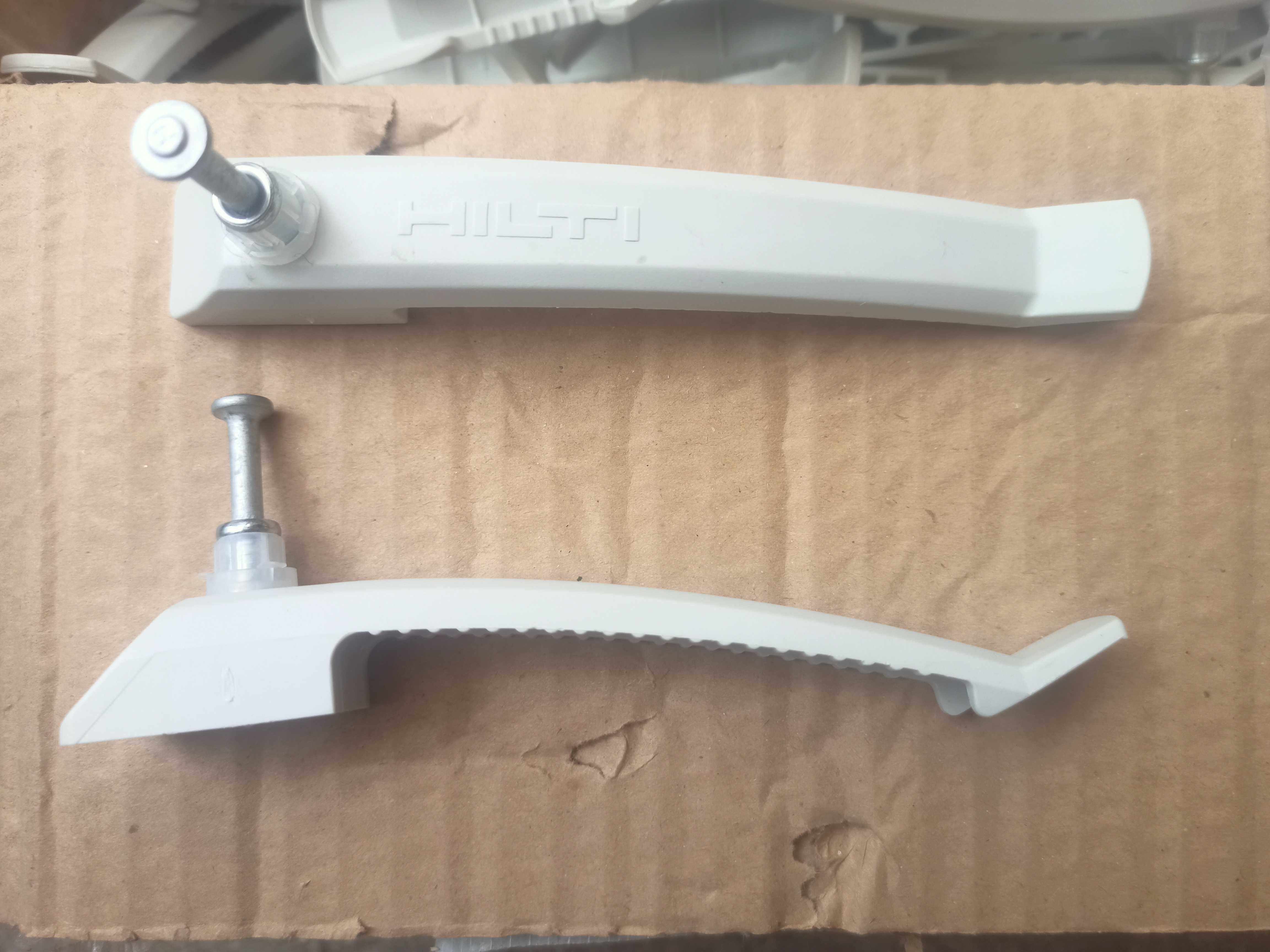 Hilti X-EKB Кабельный зажим с гвоздем
