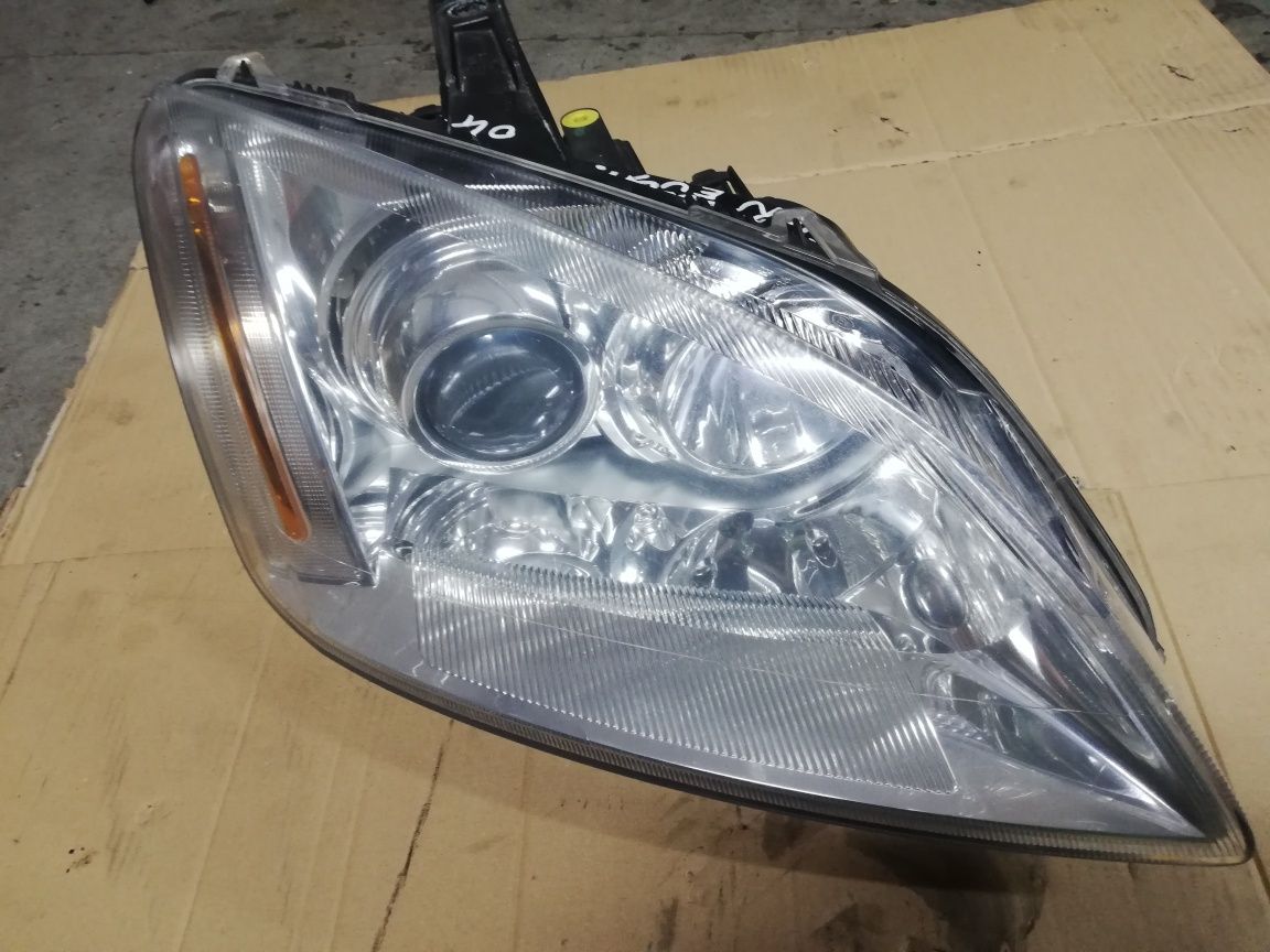 Reflektor Lampa prawa Xenon Ksenon Ford C-max mk1 03-07r Europa Kpl