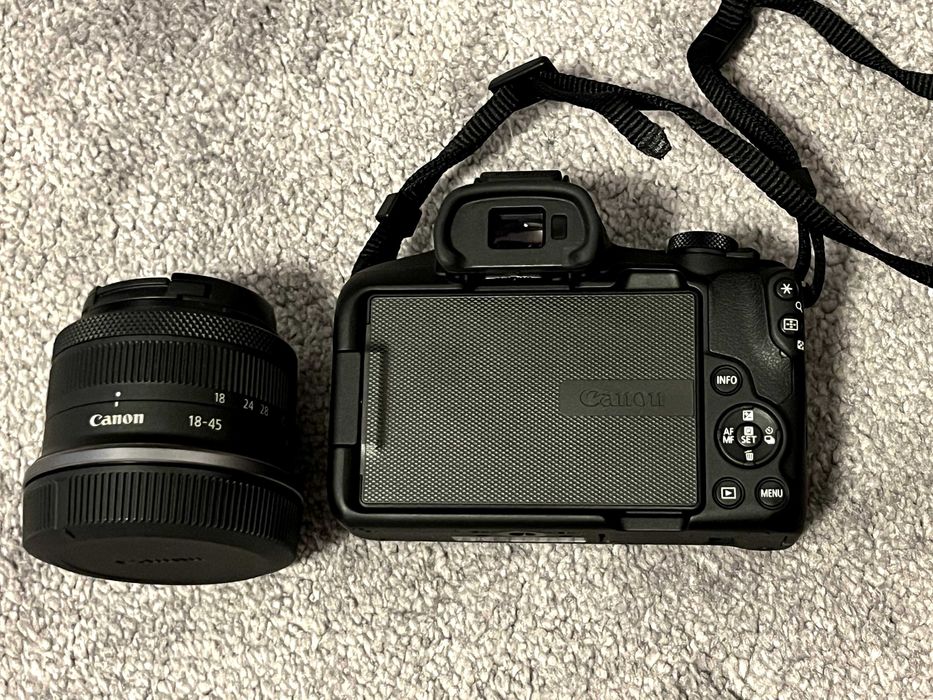 Canon EOS R50 Camera + RF-S 18-45mm