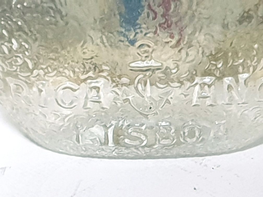 Antiga garrafa miniatura portuguesa da Fabrica Ancora