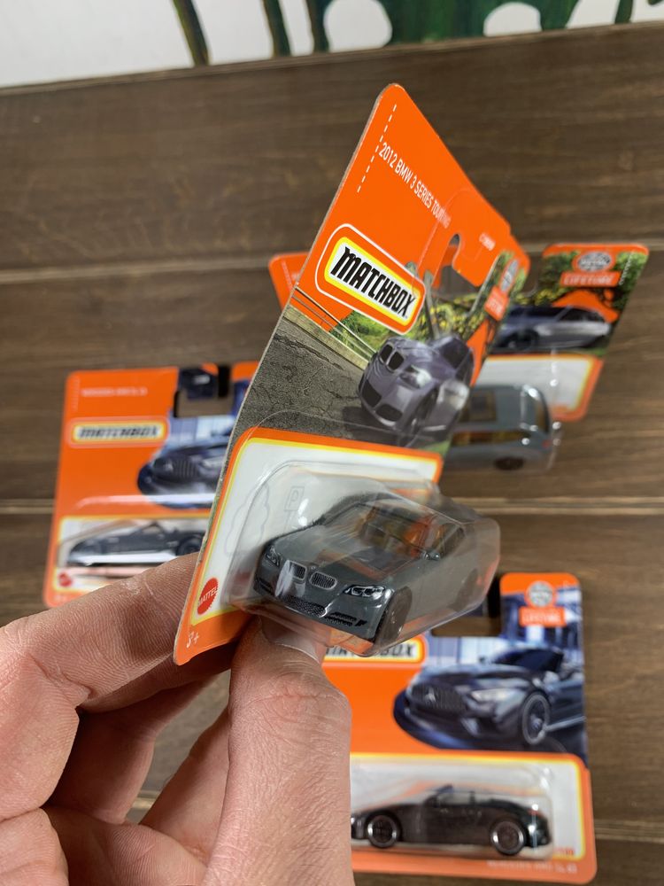 Машинка Matchbox Hot Wheels BMW 3 series Touring, Mercedes-AMG SL 63 +