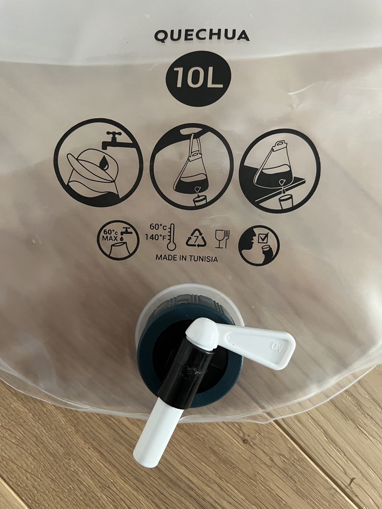 Quechua kanister na wodę 10 l
